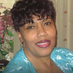 Meet your Posher, Debra